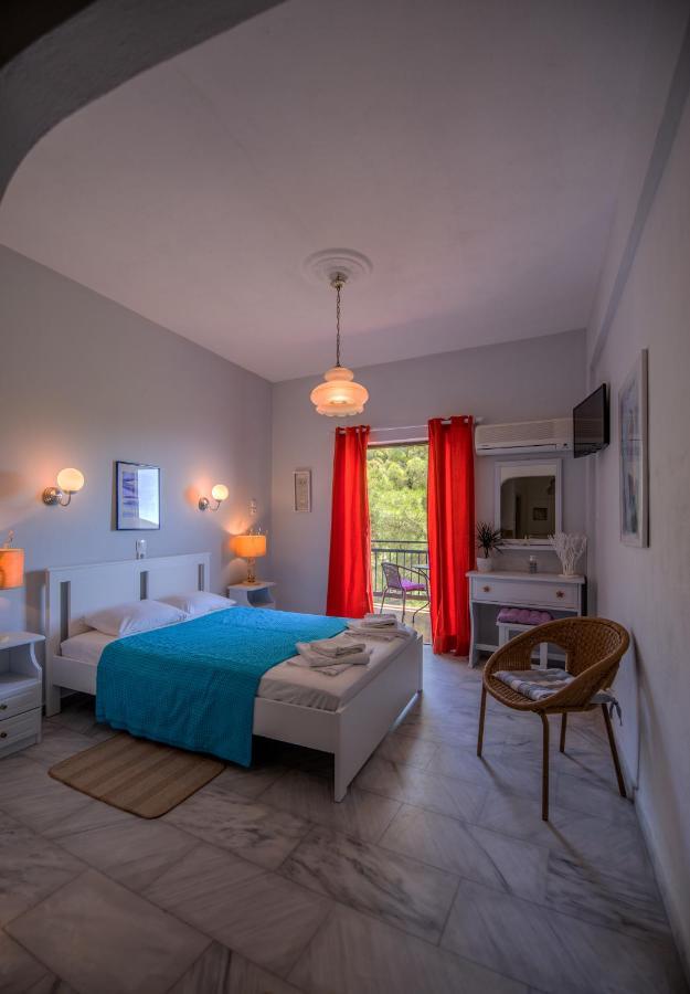 Stella Studios Poros Town Luaran gambar