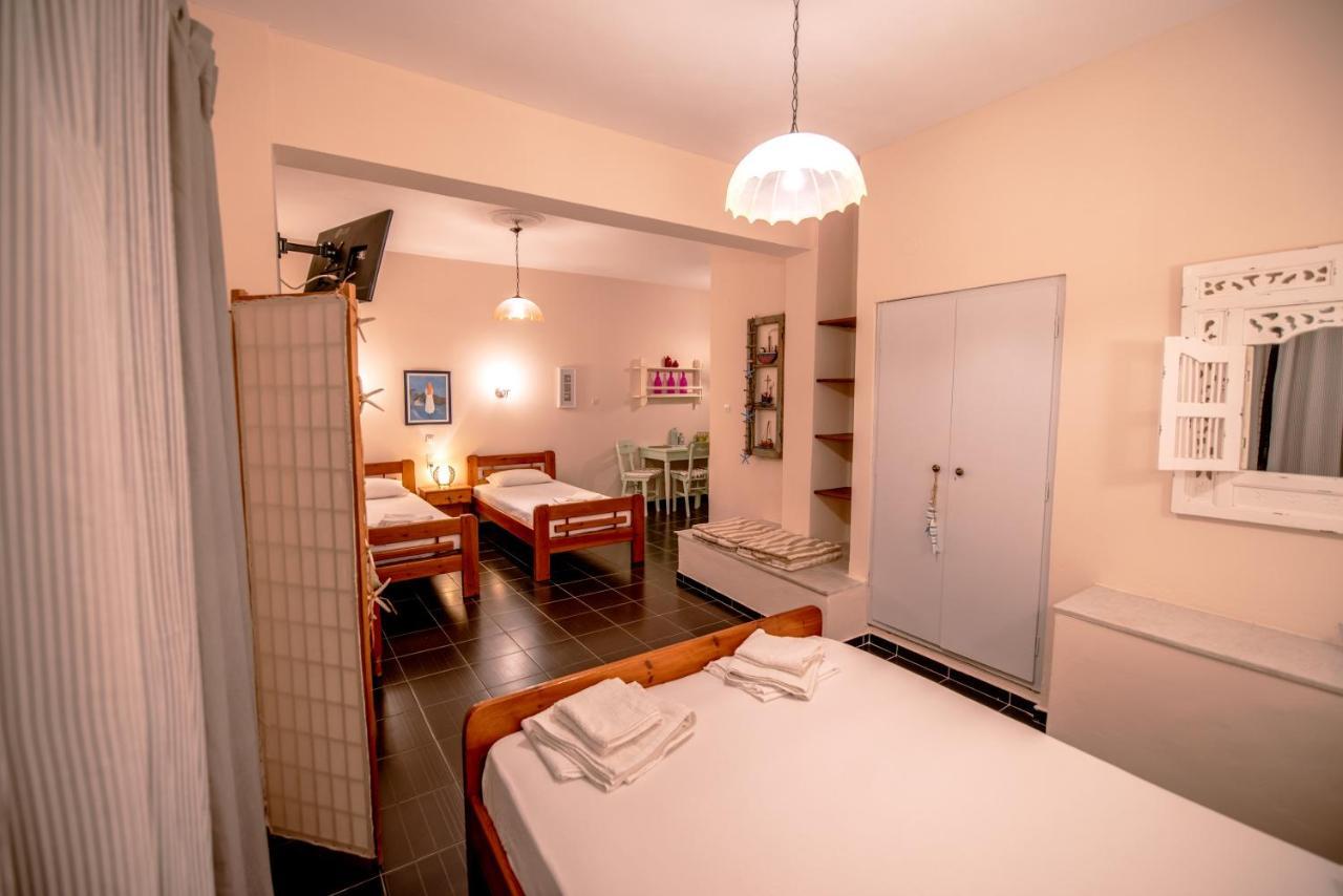 Stella Studios Poros Town Luaran gambar