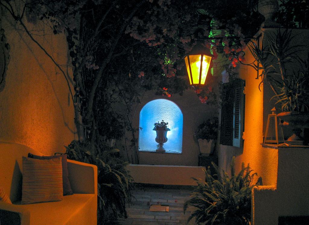 Stella Studios Poros Town Luaran gambar